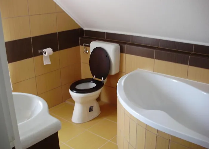 בית נופש Szatmari Vendeghaz *